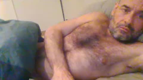 Snapshot of honeydaddyforyou chatting on February 2025 01:12:02 AM honeydaddyforyou online show from February 2025 01:12:02 AM