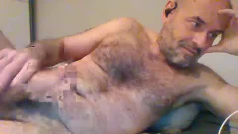 Snapshot of honeydaddyforyou chatting on March 2025 04:13:02 PM honeydaddyforyou online show from March 2025 04:13:02 PM