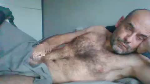 Snapshot of honeydaddyforyou chatting on March 2025 06:32:02 AM honeydaddyforyou online show from March 2025 06:32:02 AM