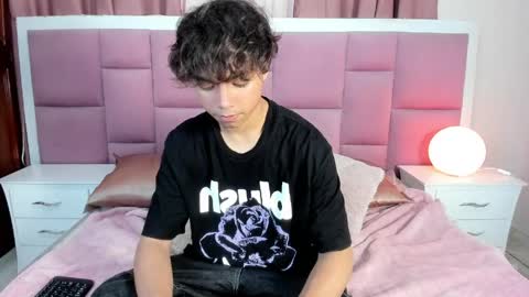 honeymoon_sariel online show from May 2026 01:54:02 PM