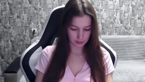 Nancy online show from December 2024 10:50:02 AM