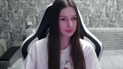 Nancy online show from January 2025 06:09:01 PM