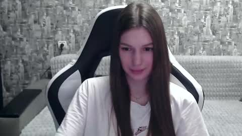 Nancy online show from January 2025 12:20:01 PM
