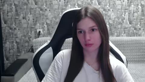 Nancy online show from January 2025 04:16:01 PM
