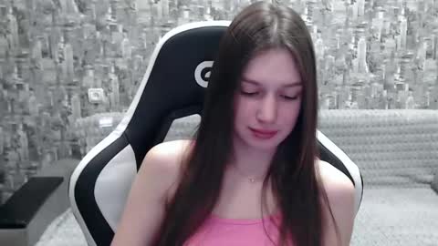 Nancy online show from January 2025 05:00:02 PM