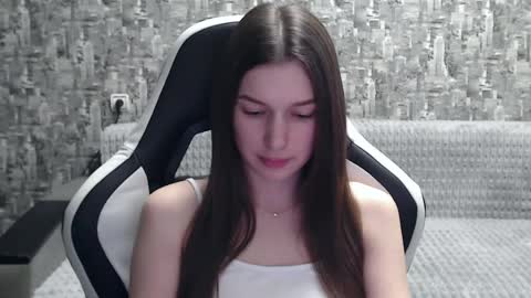 Nancy online show from January 2025 03:36:02 PM