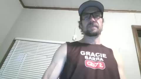 Snapshot of hoodedcricket chatting on May 2026 09:56:02 PM hoodedcricket online show from May 2026 09:56:02 PM