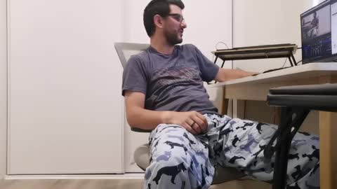 hopefulguy86 online show from May 2026 11:34:04 PM
