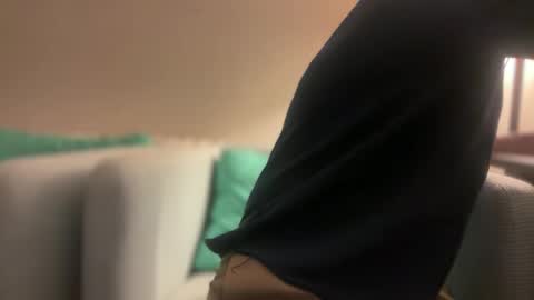 hoplonger online show from April 2026 02:42:01 AM