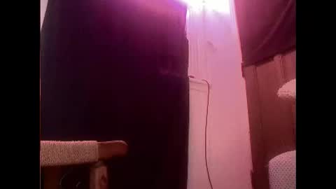 hopps28 online show from February 2025 08:27:02 AM