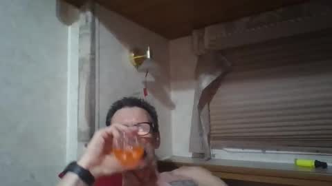 joey online show from May 2026 04:06:02 AM