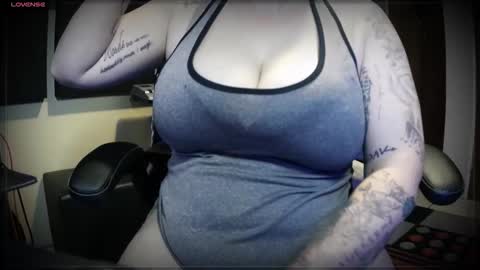 Misty online show from October 2025 07:34:01 PM