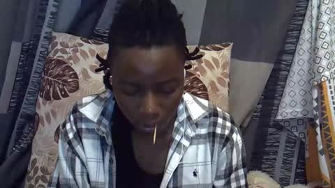 Leila online show from March 2026 06:35:02 PM