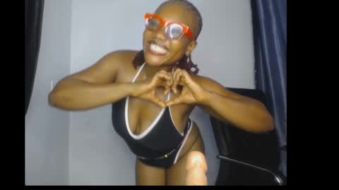 Snapshot of horny_chubby22 chatting on March 2026 09:00:01 AM Mira online show from March 2026 09:00:01 AM