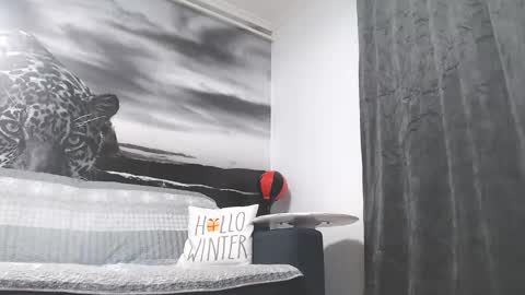 Snapshot of horny_dream2 chatting on September 2025 11:38:01 PM horny_dream2 online show from September 2025 11:38:01 PM