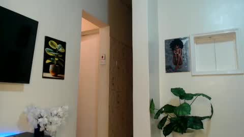 horny_princcess online show from January 2025 09:17:02 AM