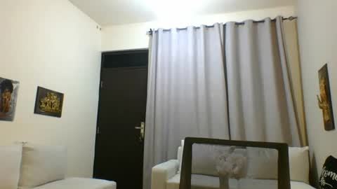 horny_princcess online show from June 2026 05:26:01 PM