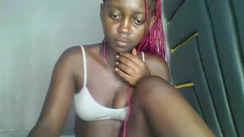 Bella online show from February 2026 07:25:01 AM