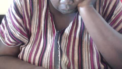 Snapshot of hornybigtitts chatting on January 2025 10:50:02 AM monica zain online show from January 2025 10:50:02 AM