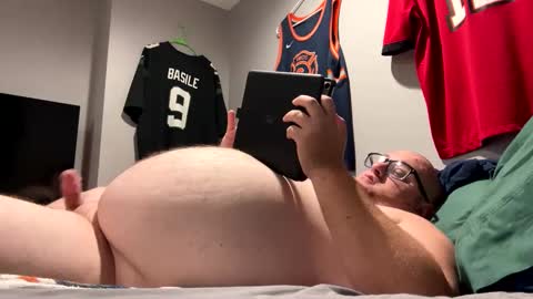 hornybottom69001 online show from November 2025 05:06:01 AM