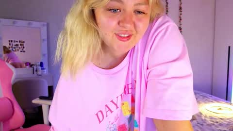 HornyCakee online show from March 2026 11:34:02 AM