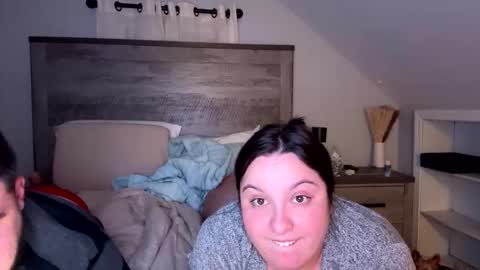Snapshot of hornycouple123879935 chatting on October 2025 01:20:01 AM BellaBrianx online show from October 2025 01:20:01 AM