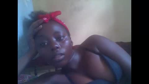 Snapshot of hornygal001 chatting on December 2024 10:12:02 AM hornygal001 online show from December 2024 10:12:02 AM