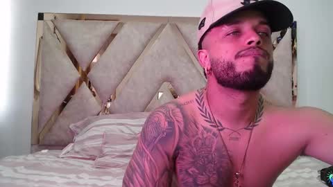 hornygirl_20000 online show from October 2025 08:42:02 PM