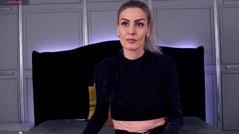 Snapshot of hornygirllx chatting on January 2025 06:10:01 PM AshlineKatte online show from January 2025 06:10:01 PM