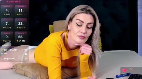 Snapshot of hornygirllx chatting on February 2025 12:08:02 AM AshlineKatte online show from February 2025 12:08:02 AM