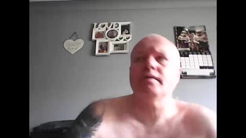hornyguy19781978 online show from April 2026 11:52:02 AM