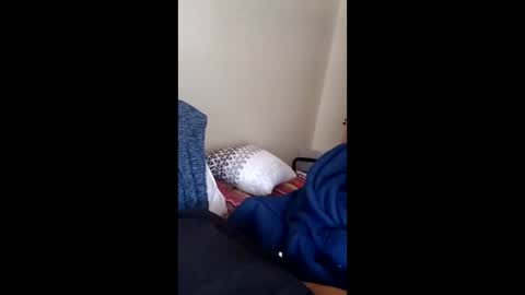 hornyguy_2019 online show from April 2026 03:04:02 PM