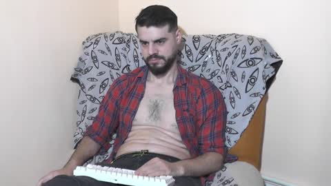 Snapshot of hornymaster93 chatting on December 2024 06:38:01 PM hornymaster online show from December 2024 06:38:01 PM