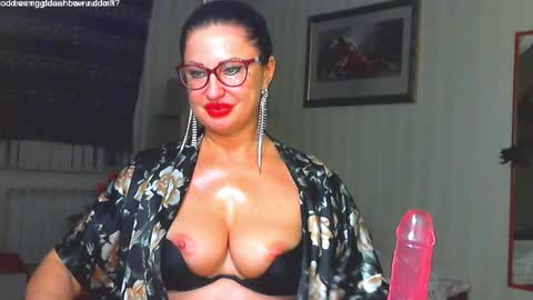 Monica online show from February 2025 03:54:01 PM