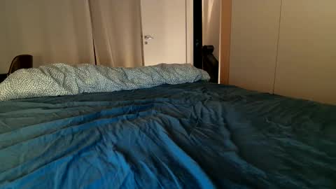 hornyslutass online show from April 2026 10:18:01 PM