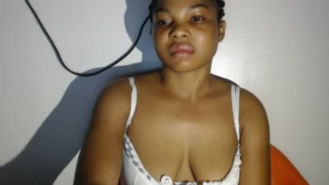 Snapshot of hornyxbum chatting on July 2026 10:19:01 AM hornyxbum online show from July 2026 10:19:01 AM