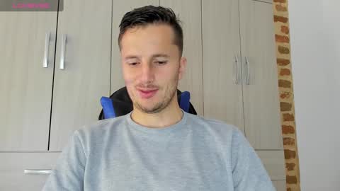 horse_man2 online show from September 2025 05:29:02 PM