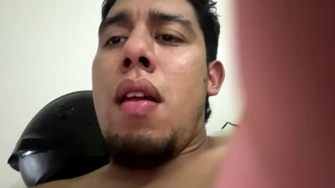 hot2512 online show from February 2025 01:16:02 AM