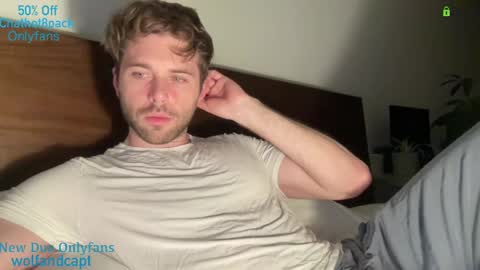 Edward aka Wolf online show from April 2026 03:01:01 AM