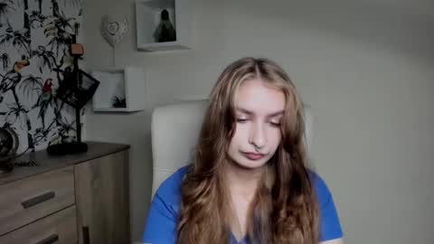 Snapshot of hot_1nina chatting on October 2025 05:59:01 AM NINA online show from October 2025 05:59:01 AM