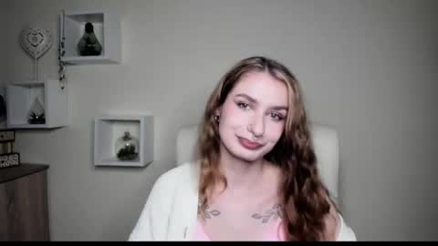 Snapshot of hot_1nina chatting on October 2025 06:50:02 AM NINA online show from October 2025 06:50:02 AM