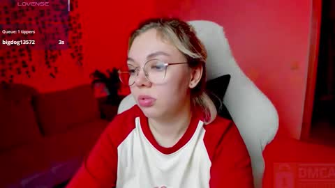   online show from November 2025 02:39:02 PM