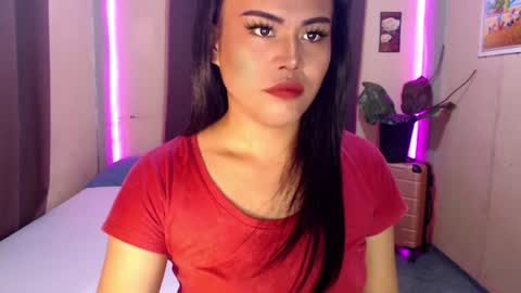 Snapshot of hot_babe0802 chatting on July 2026 02:25:02 AM HANNA online show from July 2026 02:25:02 AM