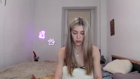 Snapshot of hot_berry69 chatting on February 2025 11:15:02 PM Dashka online show from February 2025 11:15:02 PM