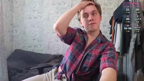 Snapshot of hot_boy_oscar chatting on September 2025 11:15:02 AM Oscar online show from September 2025 11:15:02 AM