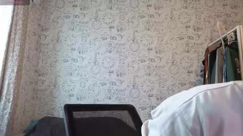 Snapshot of hot_boy_oscar chatting on October 2025 11:08:02 AM Oscar online show from October 2025 11:08:02 AM