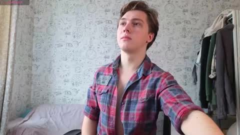 Snapshot of hot_boy_oscar chatting on October 2025 11:09:01 AM Oscar online show from October 2025 11:09:01 AM