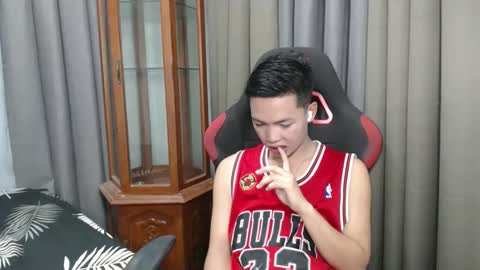 Snapshot of hot_chanie chatting on October 2025 12:21:02 AM chan chan online show from October 2025 12:21:02 AM