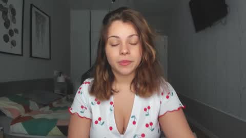 LiluCaroline online show from February 2025 11:44:02 AM