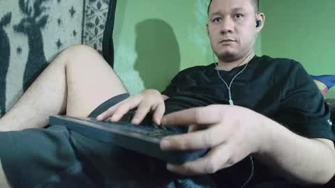 hot_guy36 online show from April 2026 06:03:01 PM